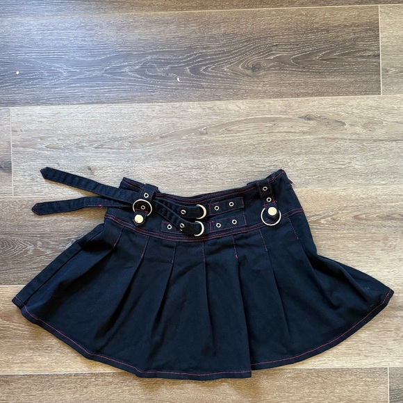 Hot Topic Dresses & Skirts - Hot topic black denim mini skirt